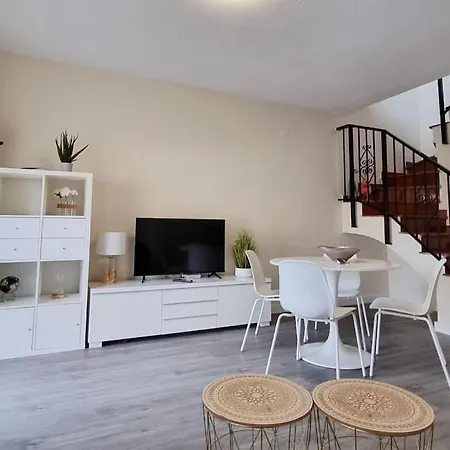 Apartment Casa Ophelia In Het Centrum Albir El Albir